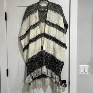 Soft cardigan/shawl
